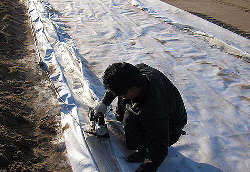 填埋場(chǎng)防滲膜完整性檢測(cè)施工